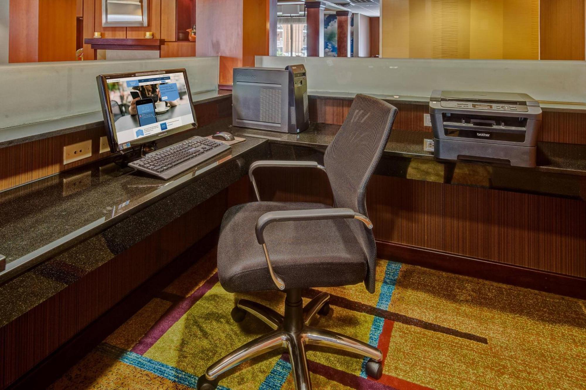 Fairfield By Marriott Russellville Esterno foto