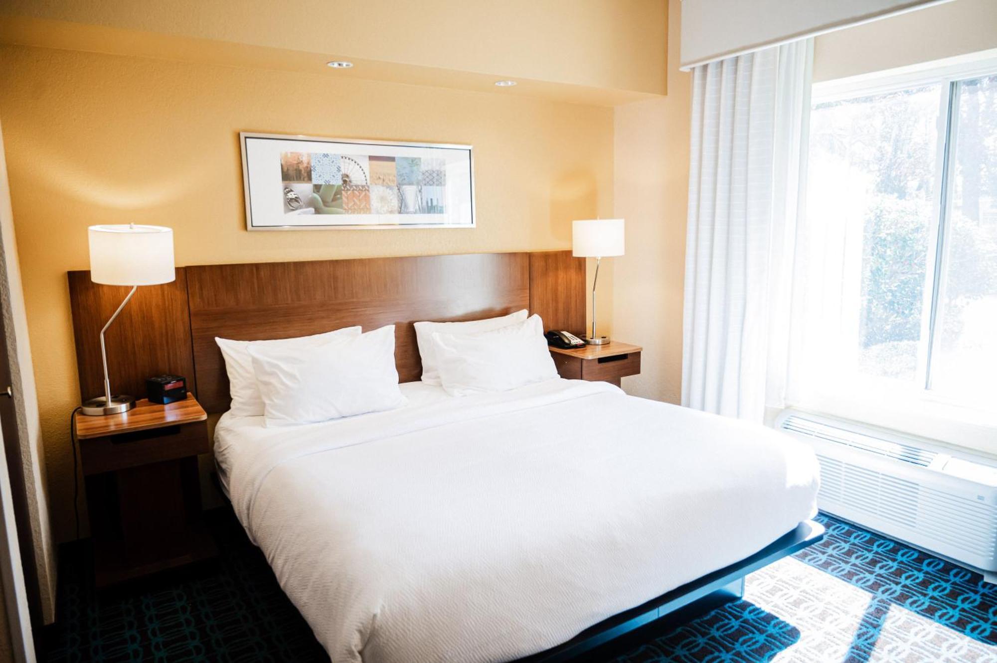 Fairfield By Marriott Russellville Esterno foto
