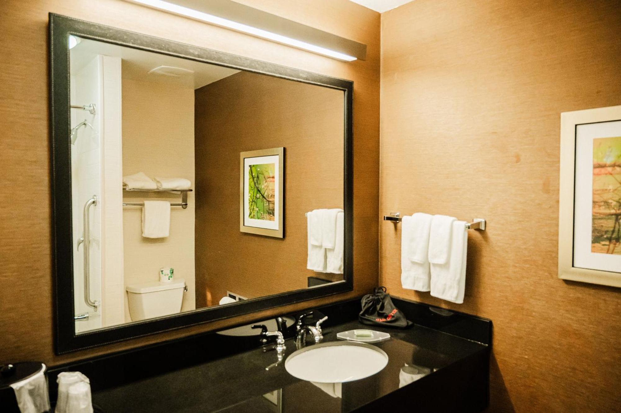 Fairfield By Marriott Russellville Esterno foto