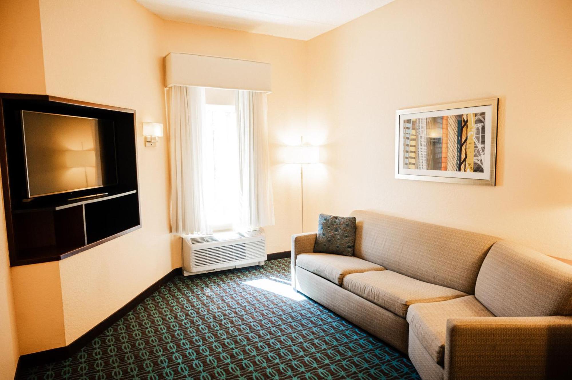 Fairfield By Marriott Russellville Esterno foto